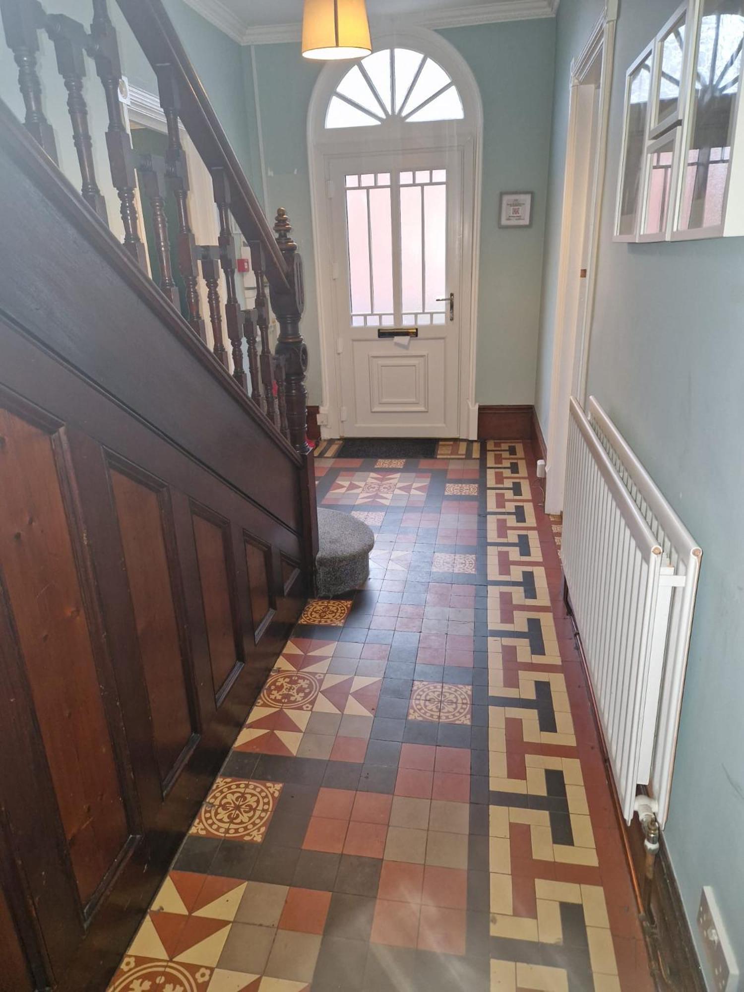 Hereford - Falcon House - Spacious 5 Bedroom House With Games Room - Sleeps 14 Guests - Great Property For Family & Friends Gathering Together - Hosted By Rentmyhouse Экстерьер фото
